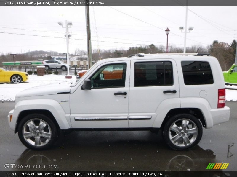 Bright White / Dark Slate Gray 2012 Jeep Liberty Jet 4x4