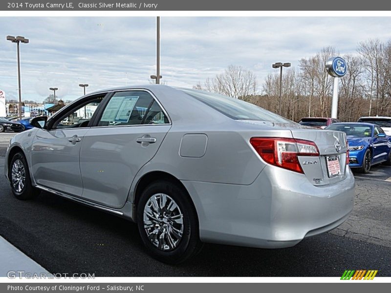 Classic Silver Metallic / Ivory 2014 Toyota Camry LE