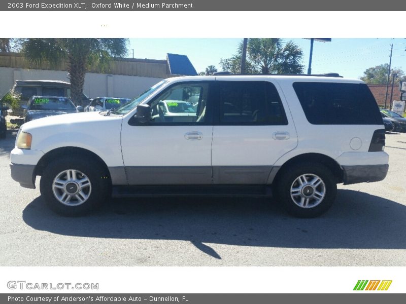 Oxford White / Medium Parchment 2003 Ford Expedition XLT