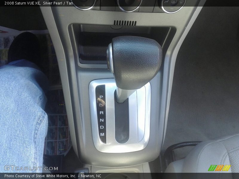 Silver Pearl / Tan 2008 Saturn VUE XE