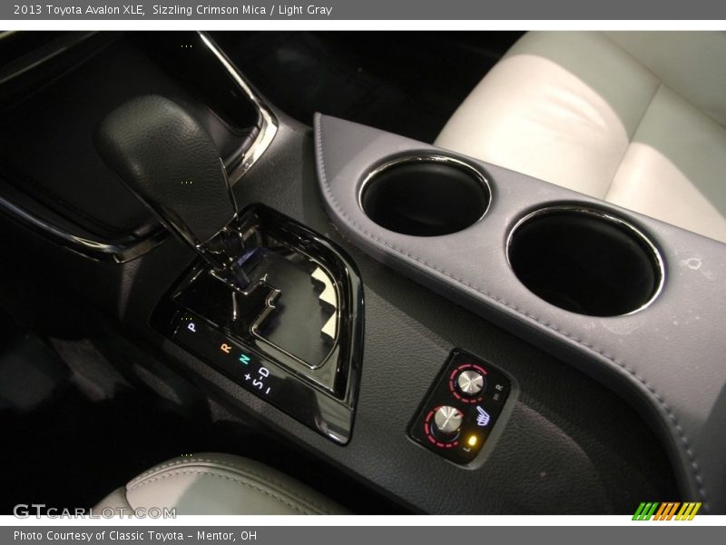 Sizzling Crimson Mica / Light Gray 2013 Toyota Avalon XLE