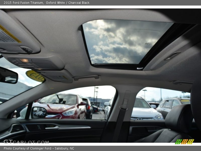 Oxford White / Charcoal Black 2015 Ford Fusion Titanium