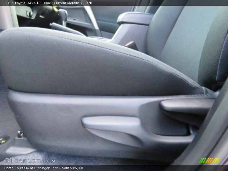 Black Current Metallic / Black 2017 Toyota RAV4 LE