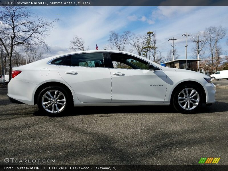 Summit White / Jet Black 2016 Chevrolet Malibu LT