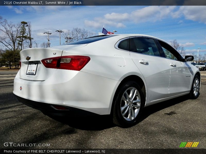 Summit White / Jet Black 2016 Chevrolet Malibu LT