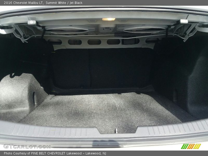 Summit White / Jet Black 2016 Chevrolet Malibu LT