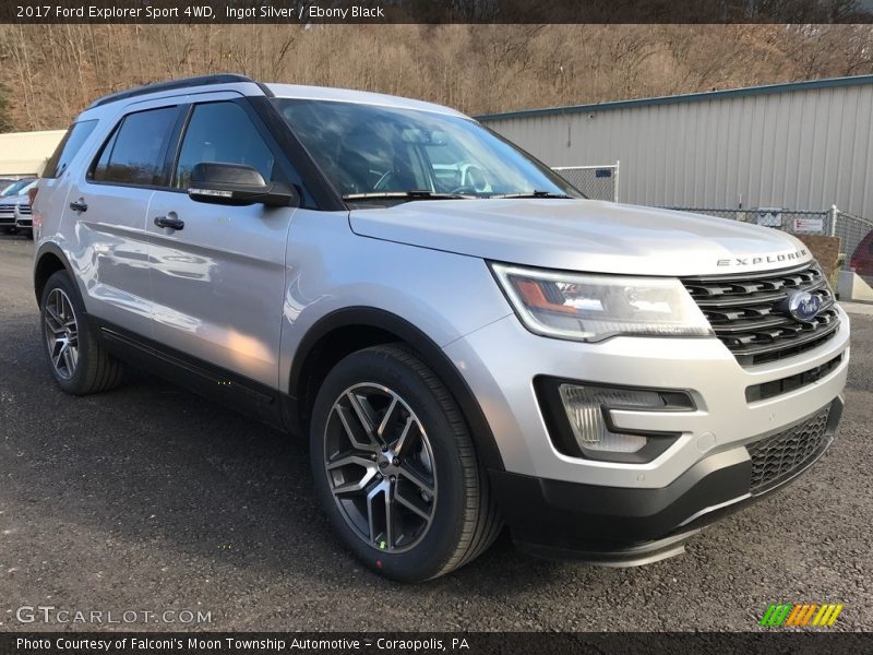 Front 3/4 View of 2017 Explorer Sport 4WD