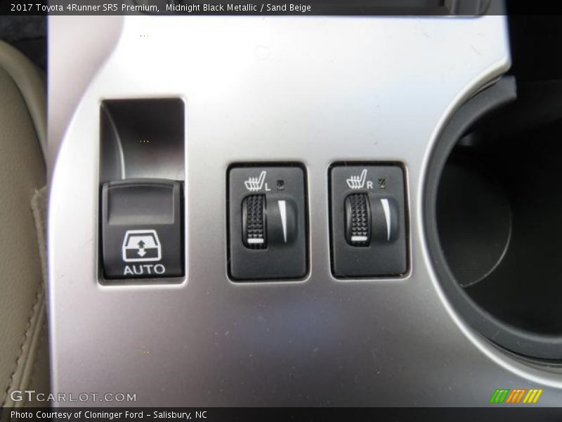 Midnight Black Metallic / Sand Beige 2017 Toyota 4Runner SR5 Premium