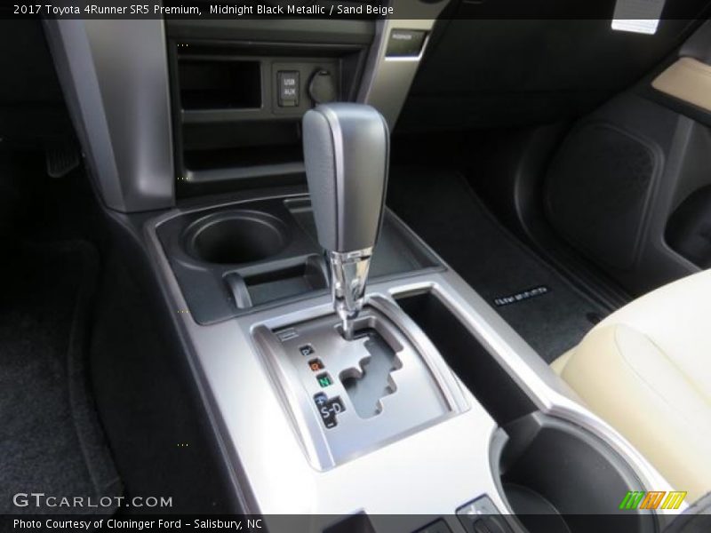 Midnight Black Metallic / Sand Beige 2017 Toyota 4Runner SR5 Premium