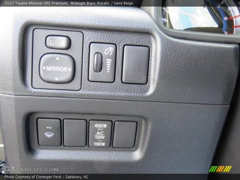 Midnight Black Metallic / Sand Beige 2017 Toyota 4Runner SR5 Premium