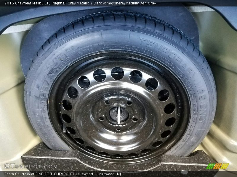 Nightfall Gray Metallic / Dark Atmosphere/Medium Ash Gray 2016 Chevrolet Malibu LT