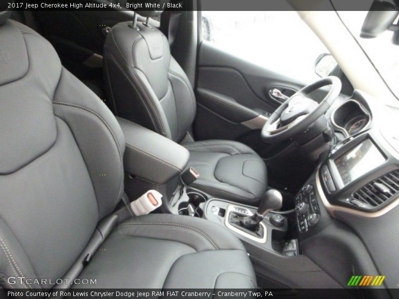 Bright White / Black 2017 Jeep Cherokee High Altitude 4x4
