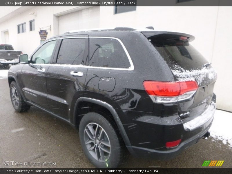 Diamond Black Crystal Pearl / Black 2017 Jeep Grand Cherokee Limited 4x4