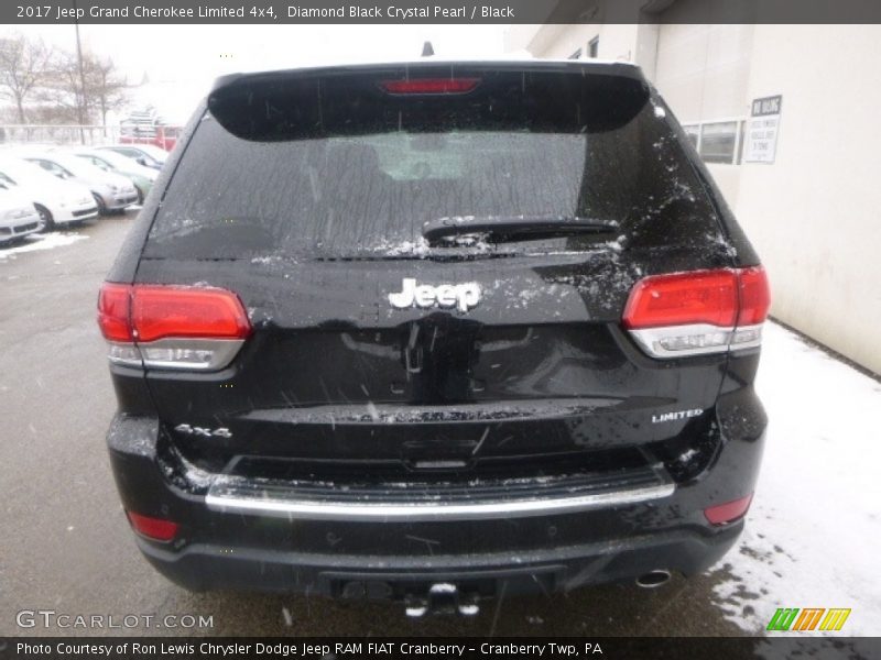 Diamond Black Crystal Pearl / Black 2017 Jeep Grand Cherokee Limited 4x4