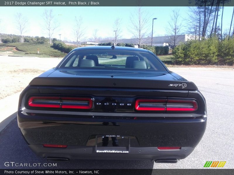 Pitch Black / Black 2017 Dodge Challenger SRT Hellcat
