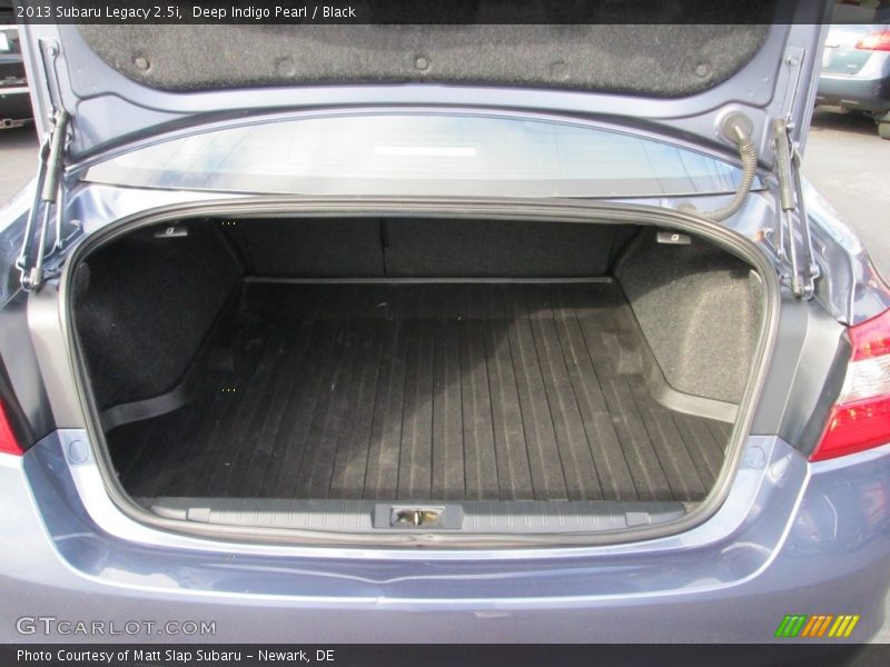 Deep Indigo Pearl / Black 2013 Subaru Legacy 2.5i