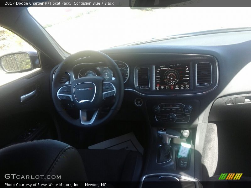 Contusion Blue / Black 2017 Dodge Charger R/T Scat Pack