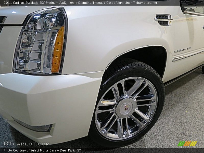 White Diamond Tricoat / Cocoa/Light Linen Tehama Leather 2011 Cadillac Escalade ESV Platinum AWD