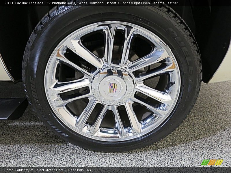 White Diamond Tricoat / Cocoa/Light Linen Tehama Leather 2011 Cadillac Escalade ESV Platinum AWD