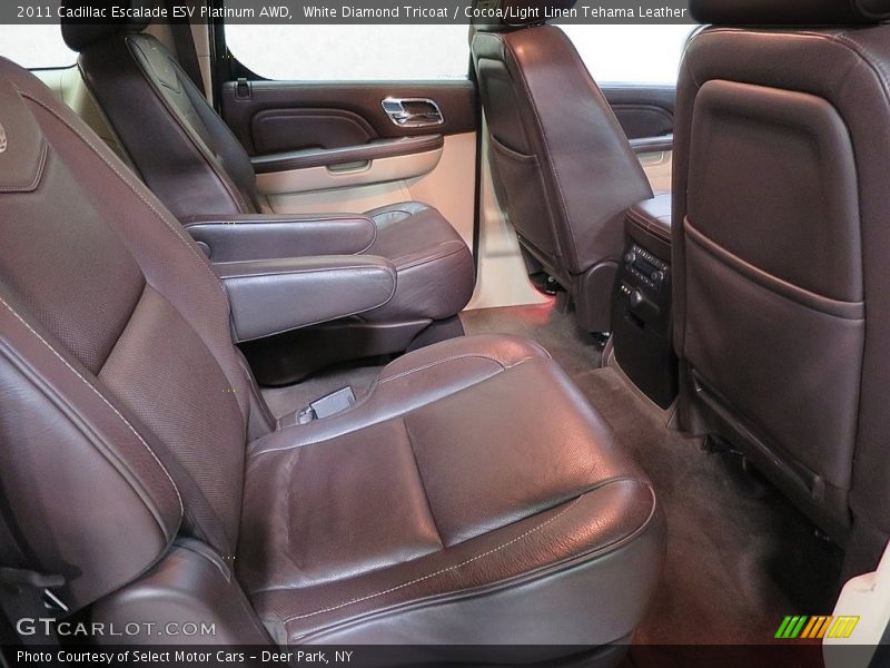 White Diamond Tricoat / Cocoa/Light Linen Tehama Leather 2011 Cadillac Escalade ESV Platinum AWD