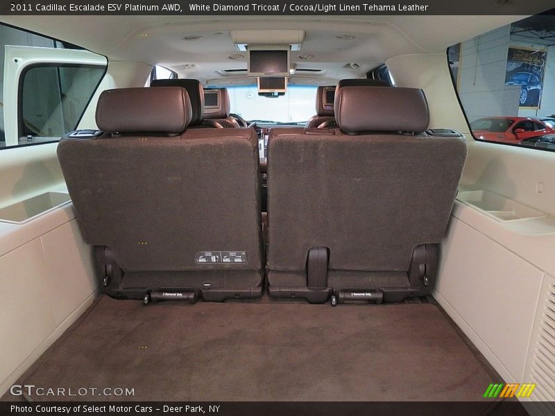 White Diamond Tricoat / Cocoa/Light Linen Tehama Leather 2011 Cadillac Escalade ESV Platinum AWD