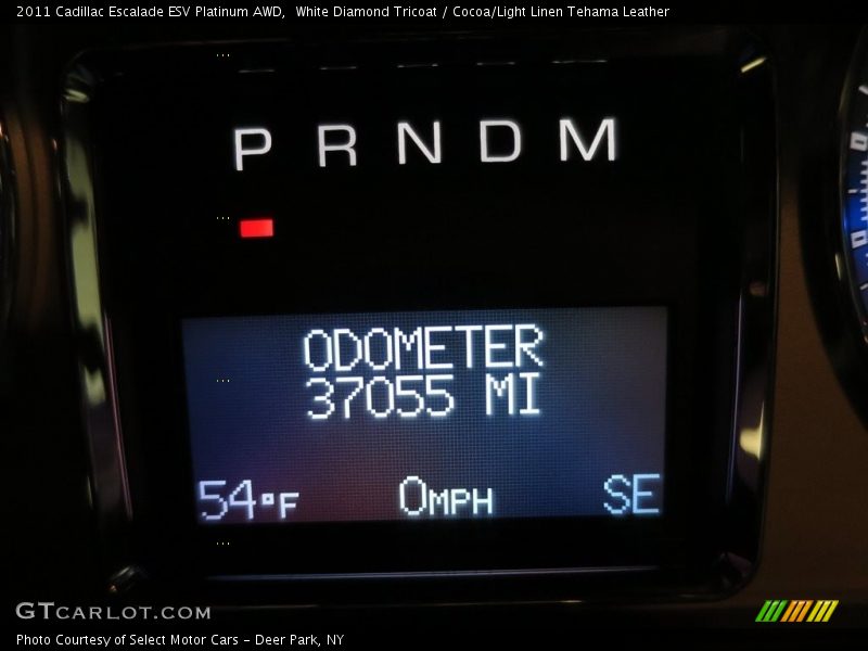 White Diamond Tricoat / Cocoa/Light Linen Tehama Leather 2011 Cadillac Escalade ESV Platinum AWD