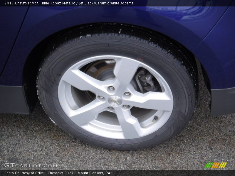 Blue Topaz Metallic / Jet Black/Ceramic White Accents 2013 Chevrolet Volt