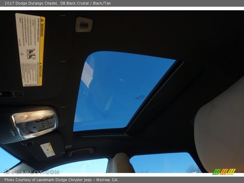 DB Black Crystal / Black/Tan 2017 Dodge Durango Citadel
