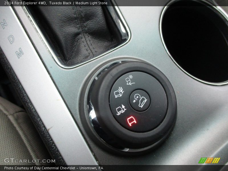 Tuxedo Black / Medium Light Stone 2014 Ford Explorer 4WD