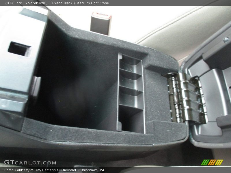Tuxedo Black / Medium Light Stone 2014 Ford Explorer 4WD