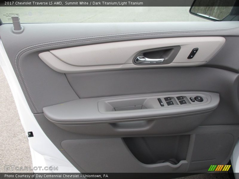 Summit White / Dark Titanium/Light Titanium 2017 Chevrolet Traverse LS AWD
