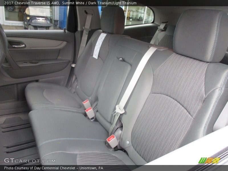 Summit White / Dark Titanium/Light Titanium 2017 Chevrolet Traverse LS AWD