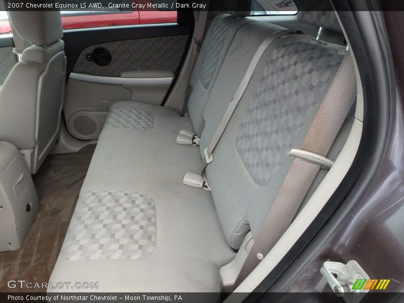 Granite Gray Metallic / Dark Gray 2007 Chevrolet Equinox LS AWD
