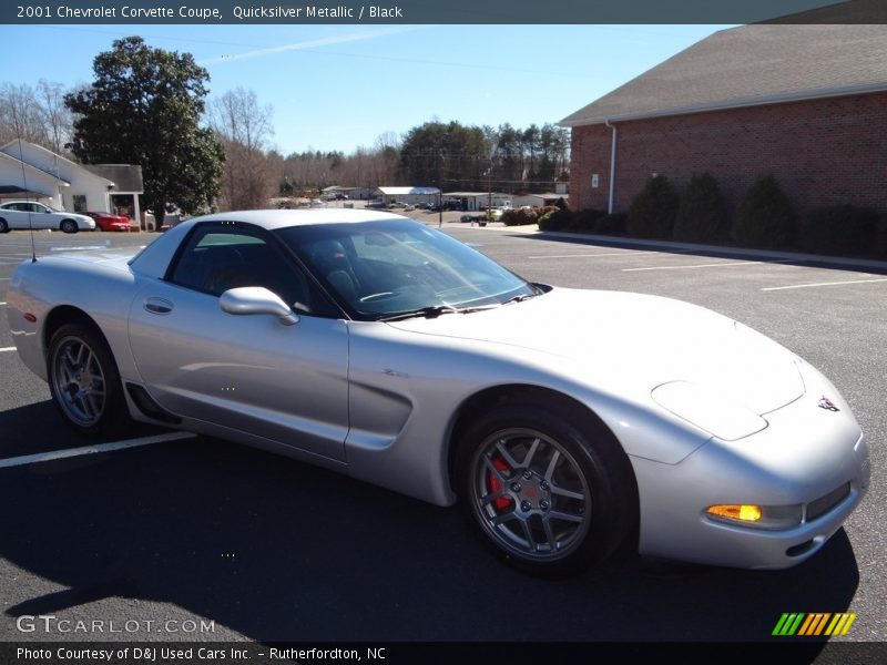 Quicksilver Metallic / Black 2001 Chevrolet Corvette Coupe