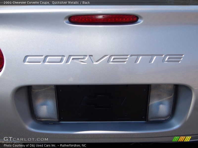 Quicksilver Metallic / Black 2001 Chevrolet Corvette Coupe