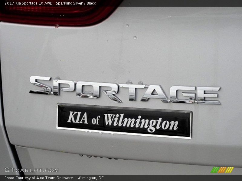 Sparkling Silver / Black 2017 Kia Sportage EX AWD
