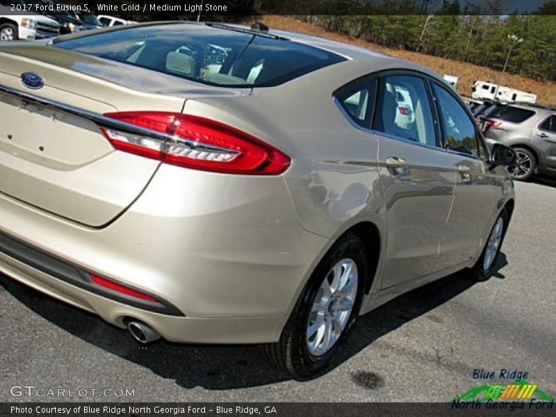 White Gold / Medium Light Stone 2017 Ford Fusion S