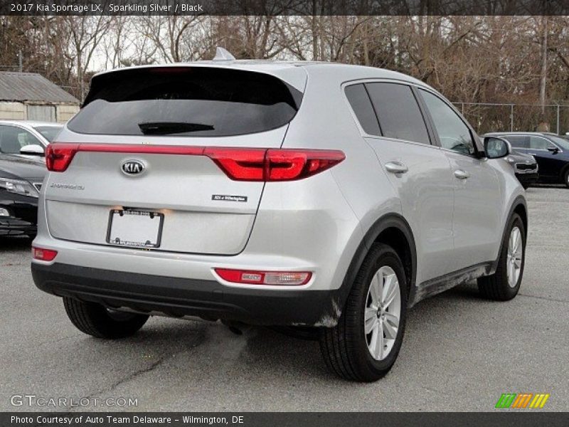 Sparkling Silver / Black 2017 Kia Sportage LX