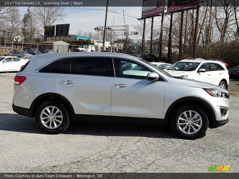 Sparkling Silver / Black 2017 Kia Sorento LX