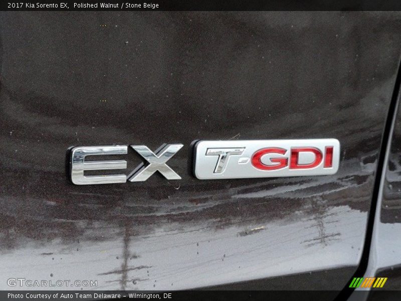 Polished Walnut / Stone Beige 2017 Kia Sorento EX