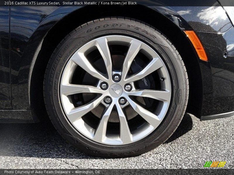 Stellar Black Metallic / Kona Brown/Jet Black 2016 Cadillac XTS Luxury Sedan
