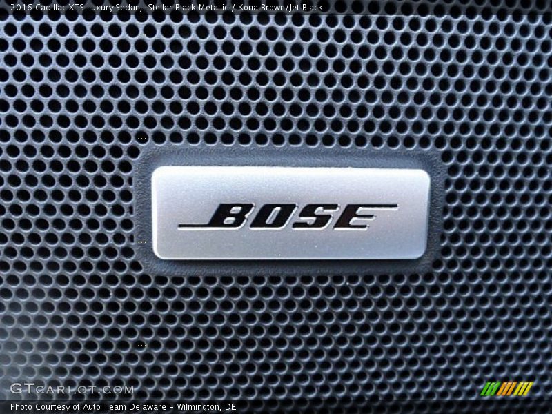 Stellar Black Metallic / Kona Brown/Jet Black 2016 Cadillac XTS Luxury Sedan
