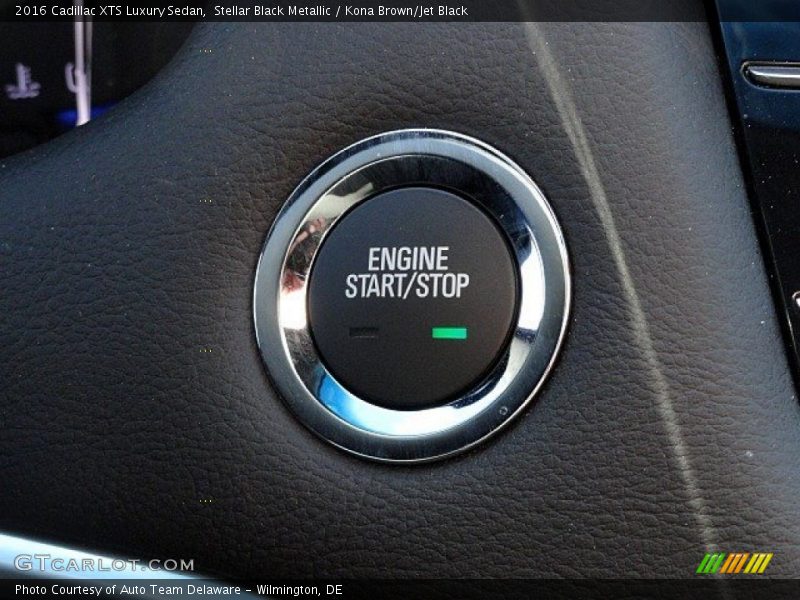 Stellar Black Metallic / Kona Brown/Jet Black 2016 Cadillac XTS Luxury Sedan