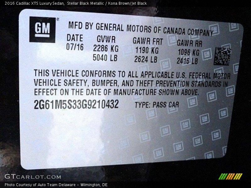 Stellar Black Metallic / Kona Brown/Jet Black 2016 Cadillac XTS Luxury Sedan