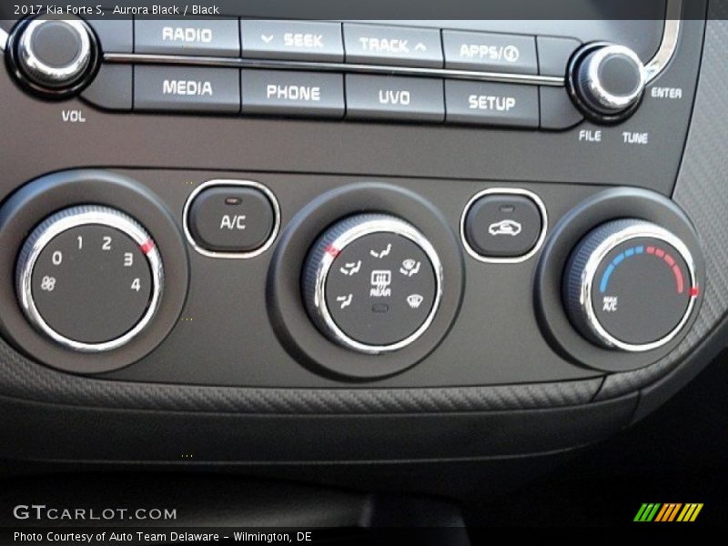 Aurora Black / Black 2017 Kia Forte S