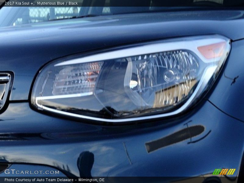 Mysterious Blue / Black 2017 Kia Soul +