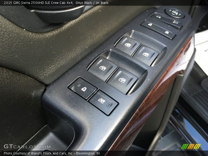 Onyx Black / Jet Black 2015 GMC Sierra 2500HD SLE Crew Cab 4x4