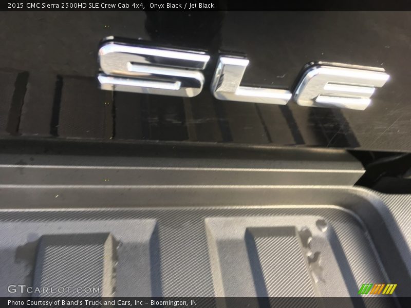 Onyx Black / Jet Black 2015 GMC Sierra 2500HD SLE Crew Cab 4x4