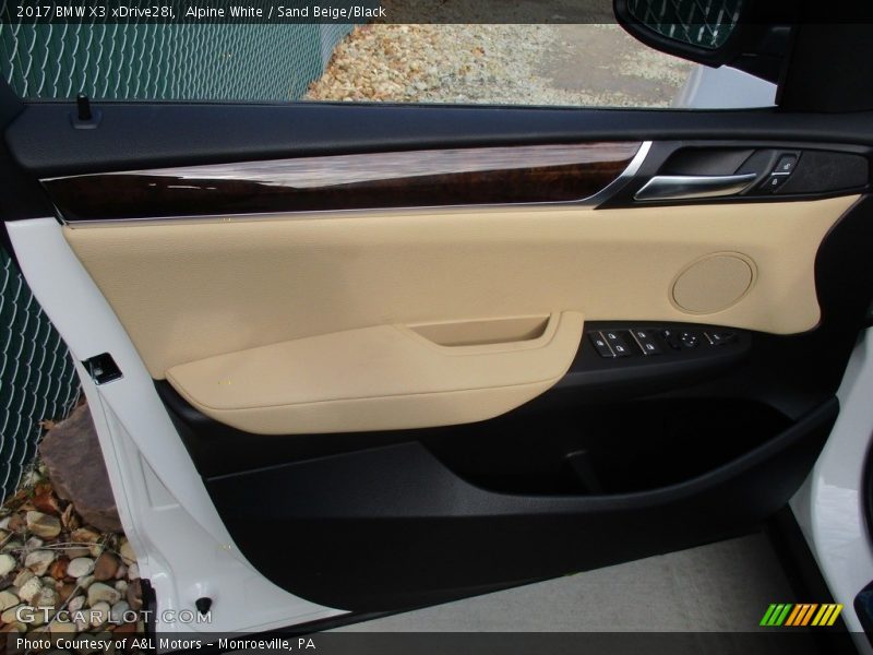 Alpine White / Sand Beige/Black 2017 BMW X3 xDrive28i