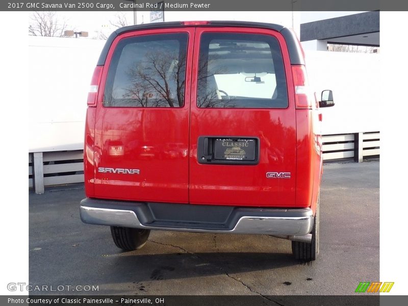 Cardinal Red / Medium Pewter 2017 GMC Savana Van 2500 Cargo